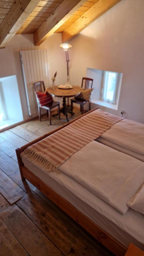 Weisses Kreuz - Crusch Alva Bed & Breakfast Samedan Ngoại thất bức ảnh
