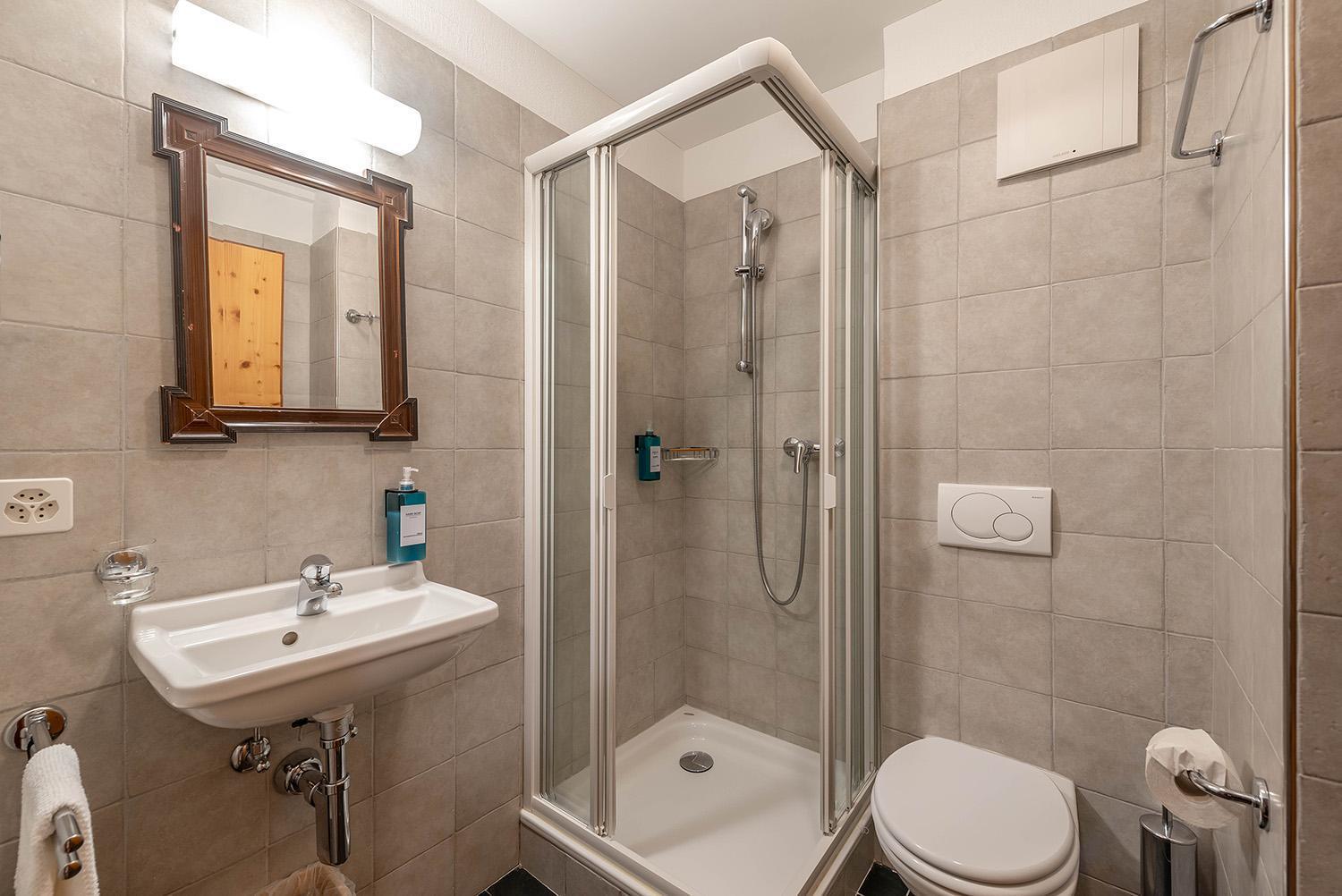 Weisses Kreuz - Crusch Alva Bed & Breakfast Samedan Ngoại thất bức ảnh