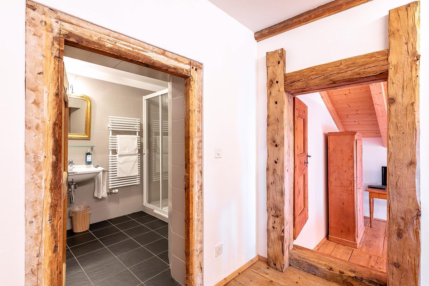 Weisses Kreuz - Crusch Alva Bed & Breakfast Samedan Ngoại thất bức ảnh